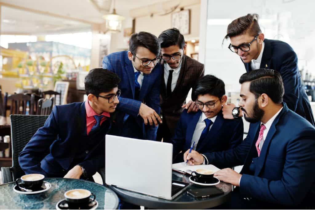 How the National Outsourcing Association Defines Industry Best Practices